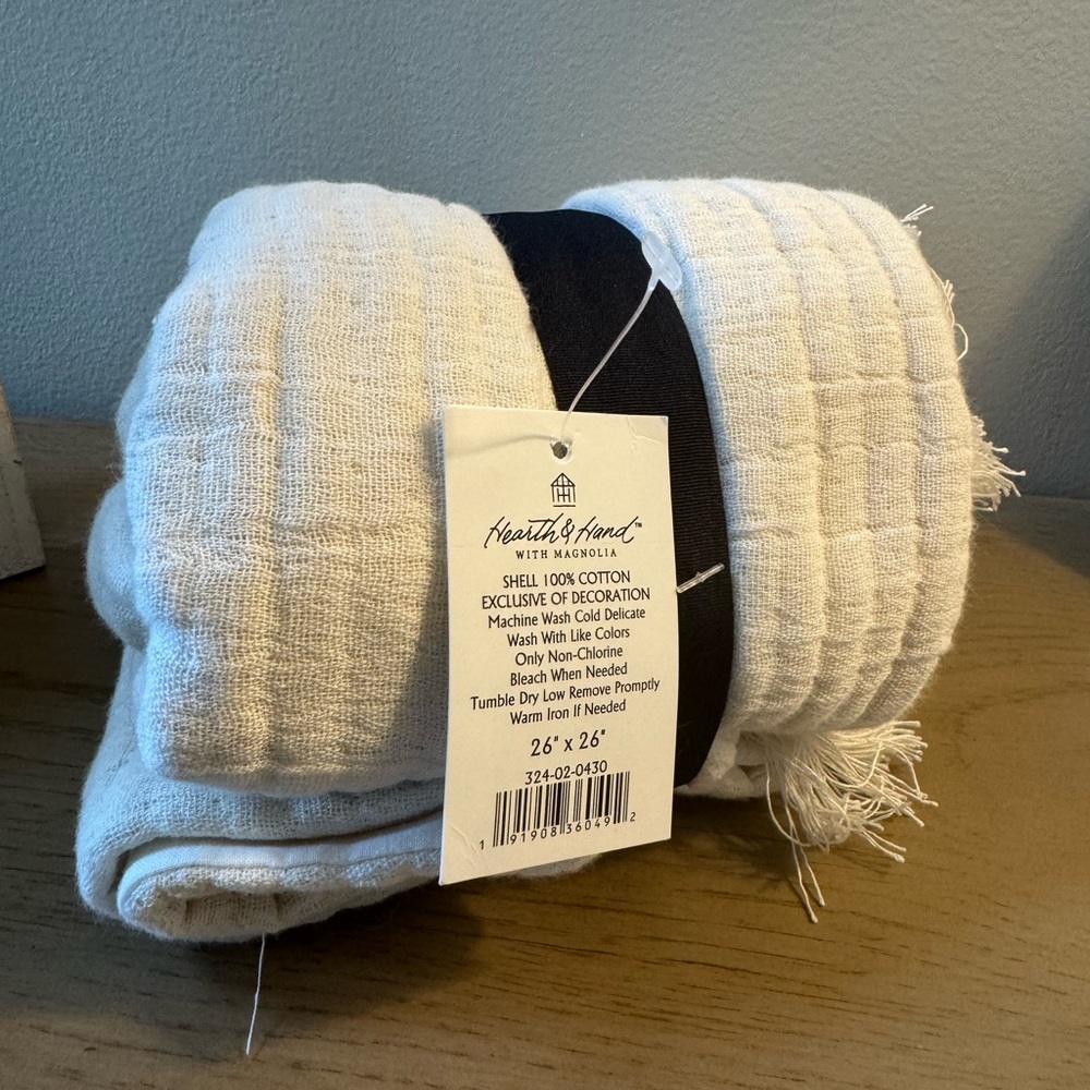 Hearth & Hand cream textured fringe sham 26”x 26” 💯 cotton